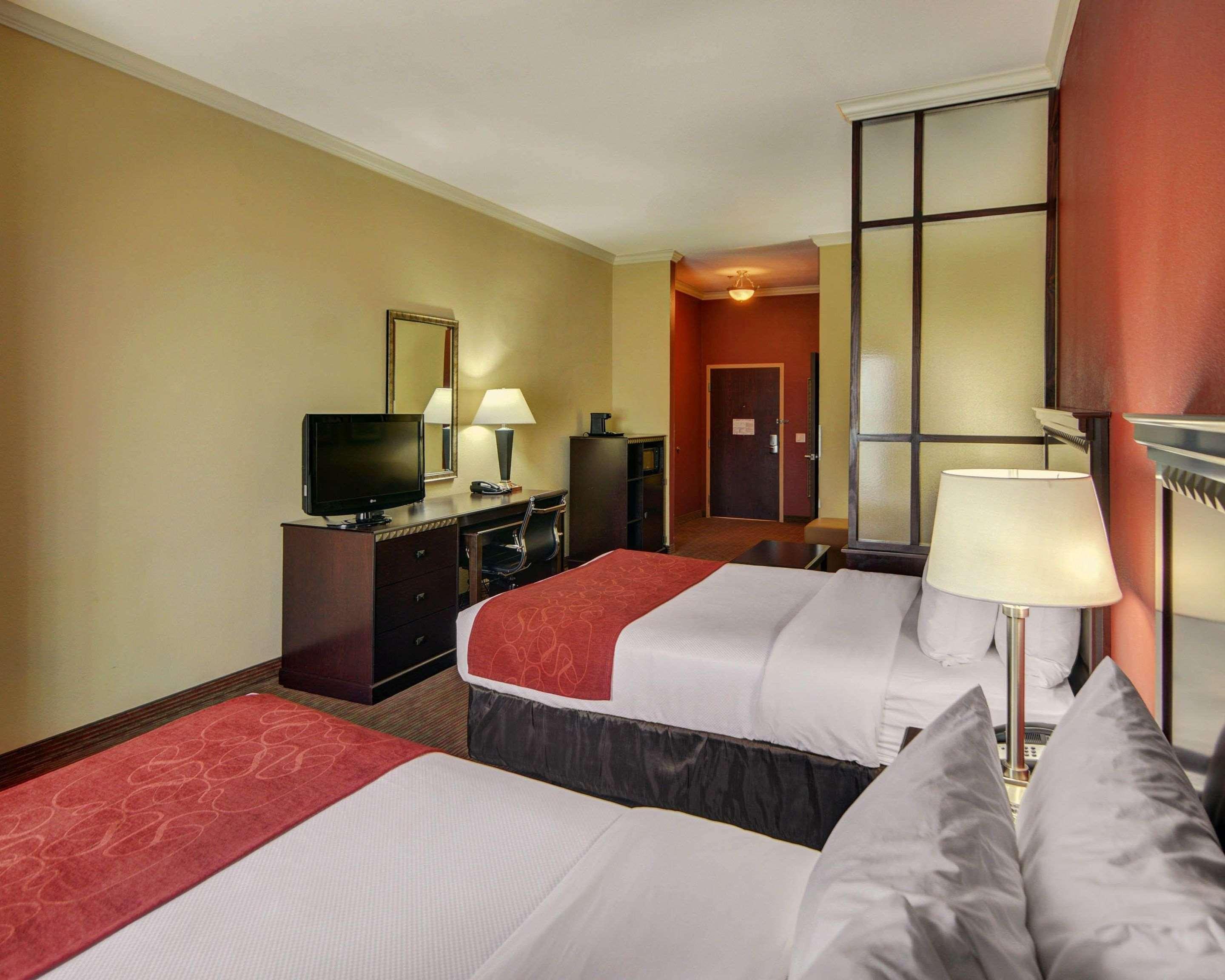Comfort Suites Fort Worth South Buitenkant foto