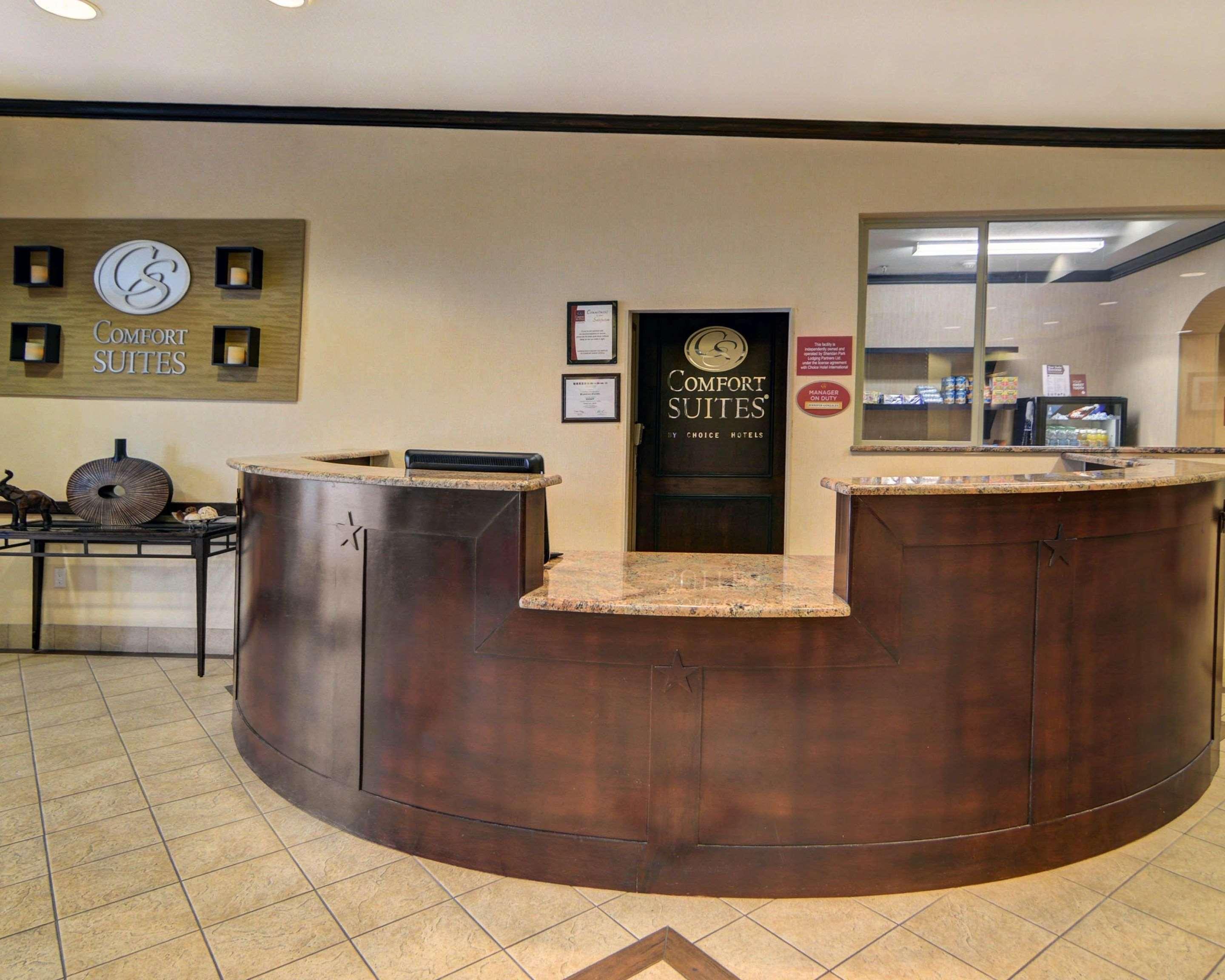 Comfort Suites Fort Worth South Buitenkant foto
