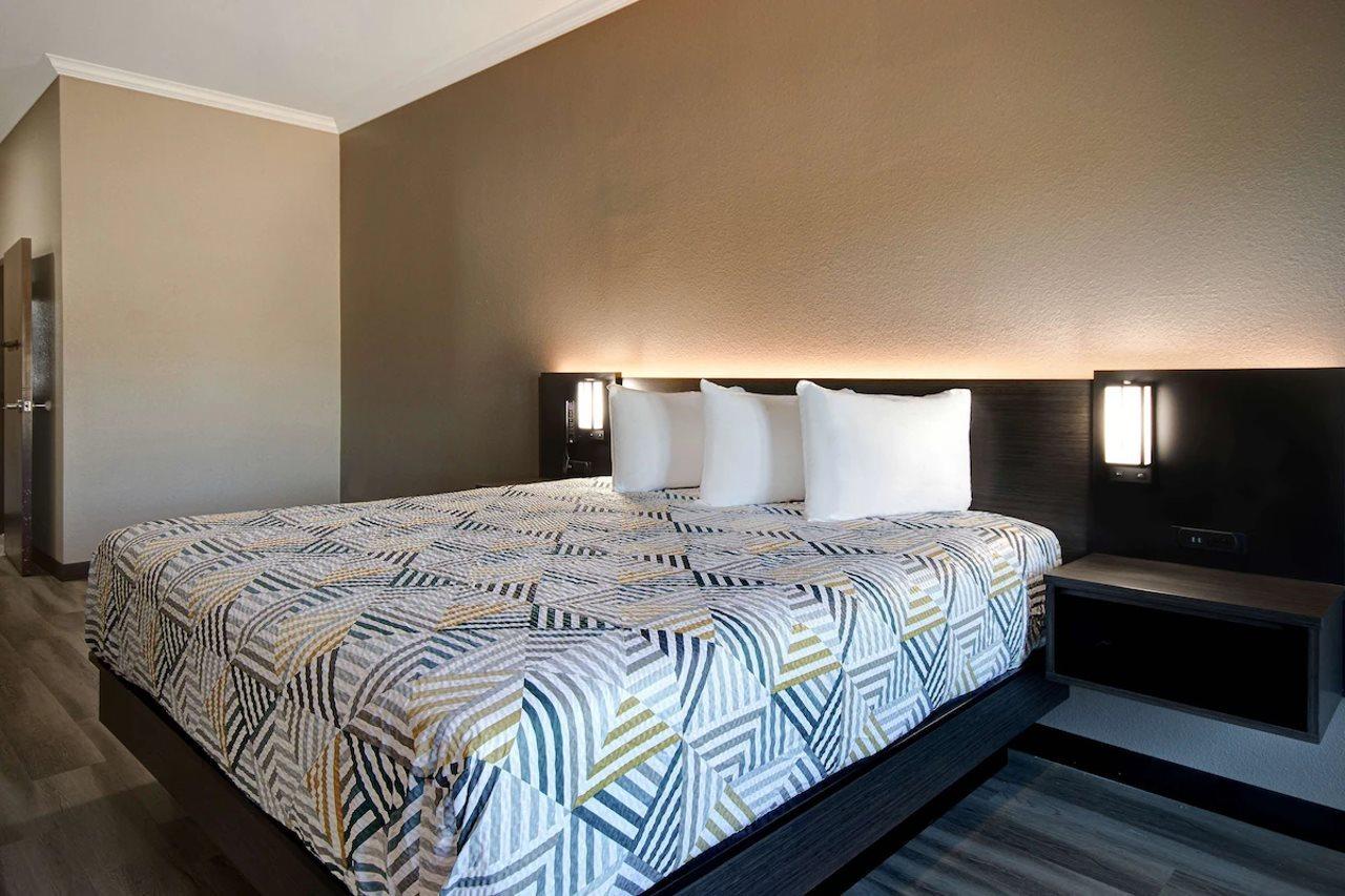 Comfort Suites Fort Worth South Buitenkant foto